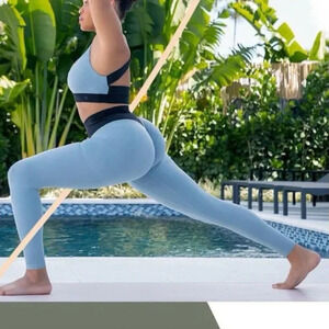 Zentoa Leggings Scrunch Back Cross Front Two Tone Blue Black Athletic Pants